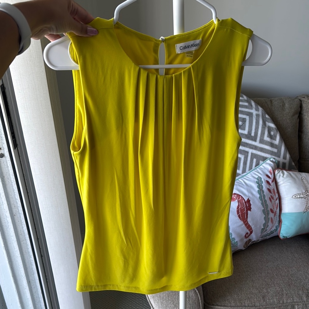 Calvin Klein Women's Yellow Sleeveless Top